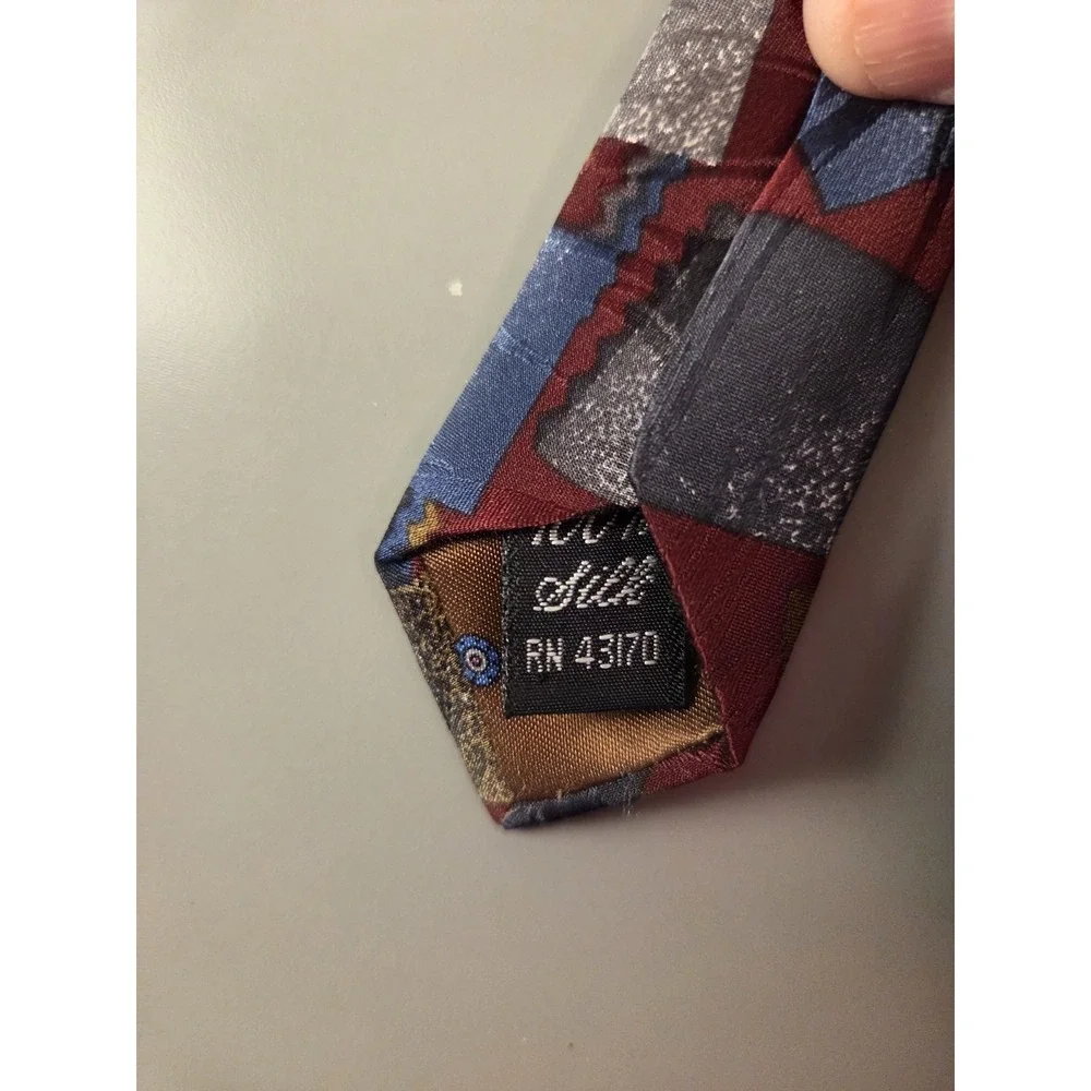 Vintage Viaggio 100% Silk‎ Necktie Red Blue Gray Gold Silver